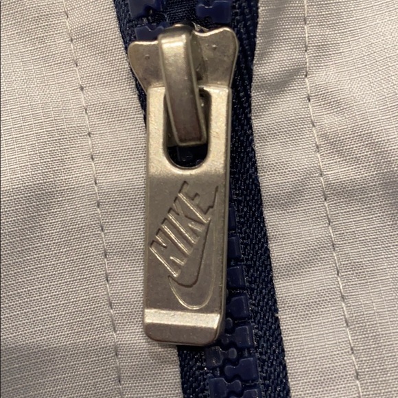 NEW Nike Youth Windbreaker - Picture 6 of 8